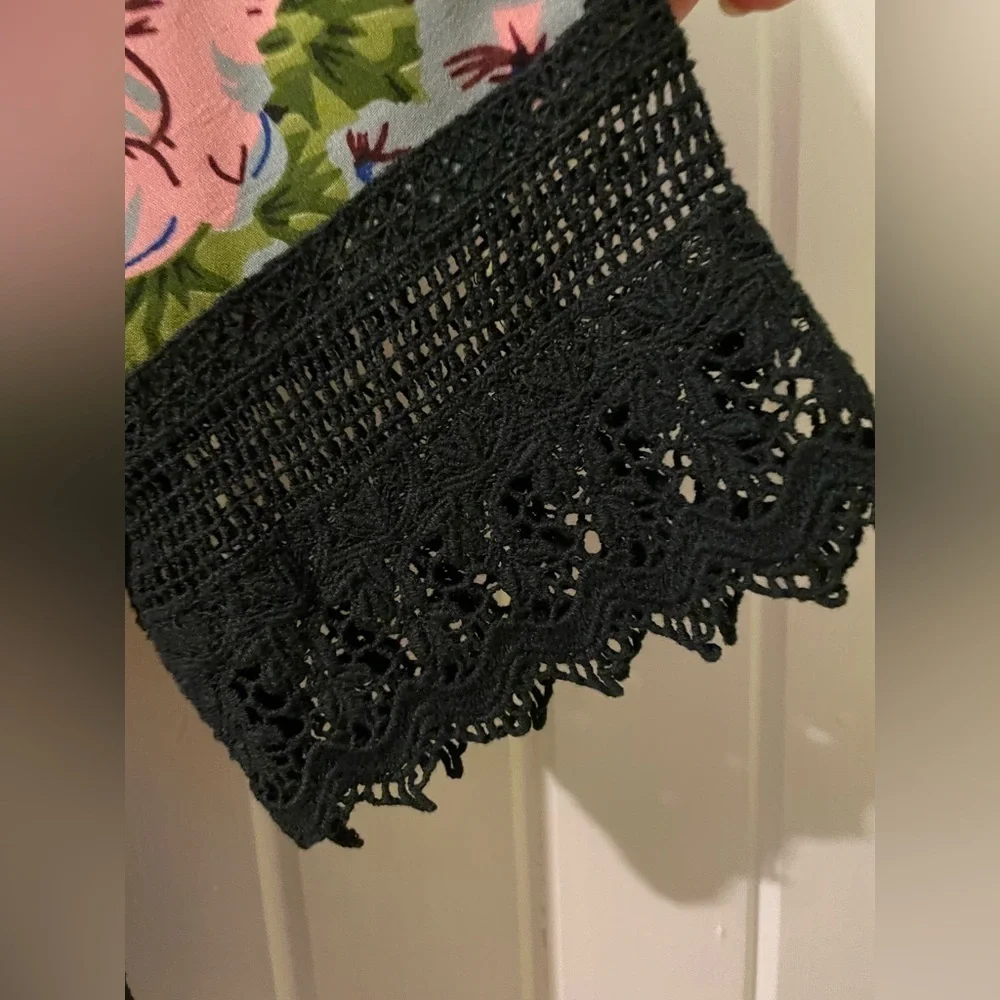 BFA Classics chiffon blouse-petite small like new - Picture 3 of 9